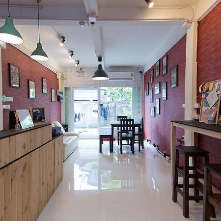 Mana Hostel 방콕 외부 사진