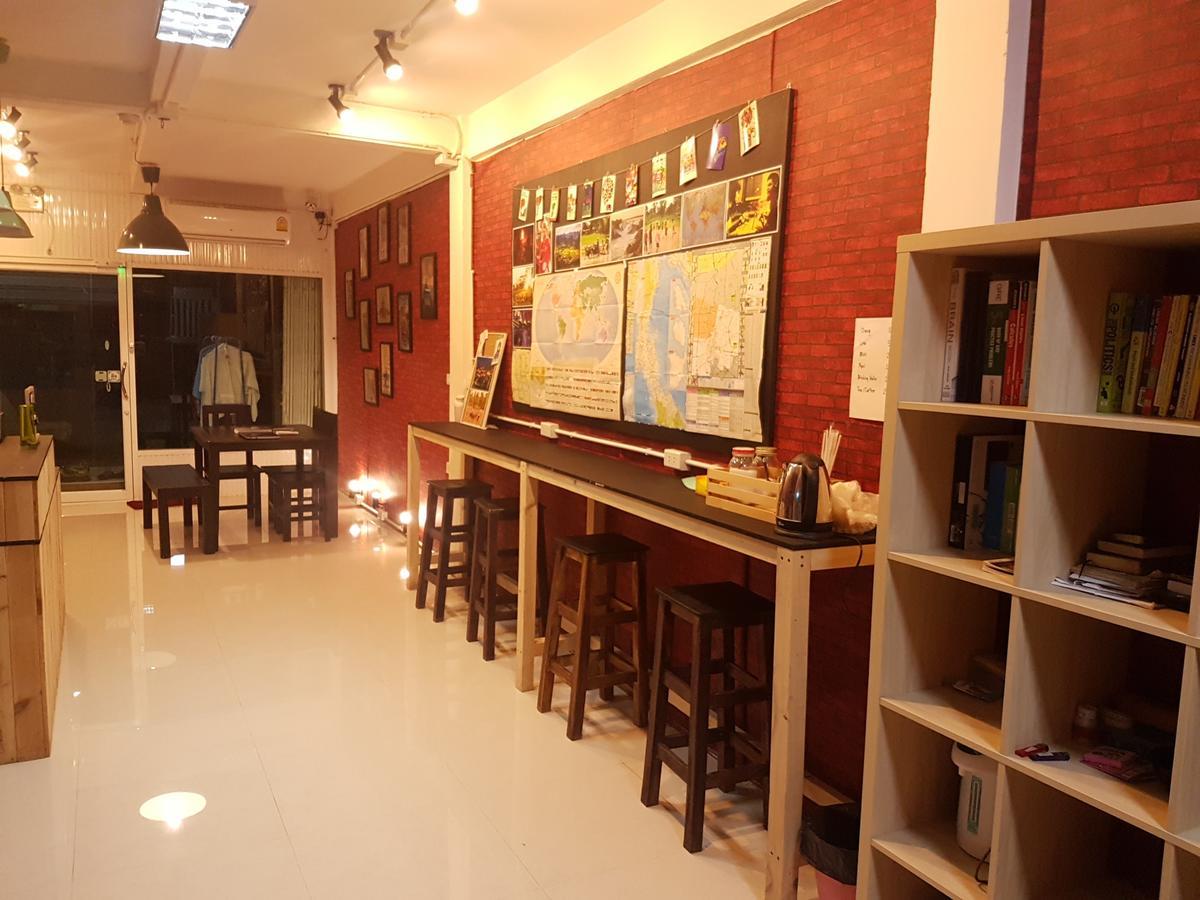 Mana Hostel 방콕 외부 사진