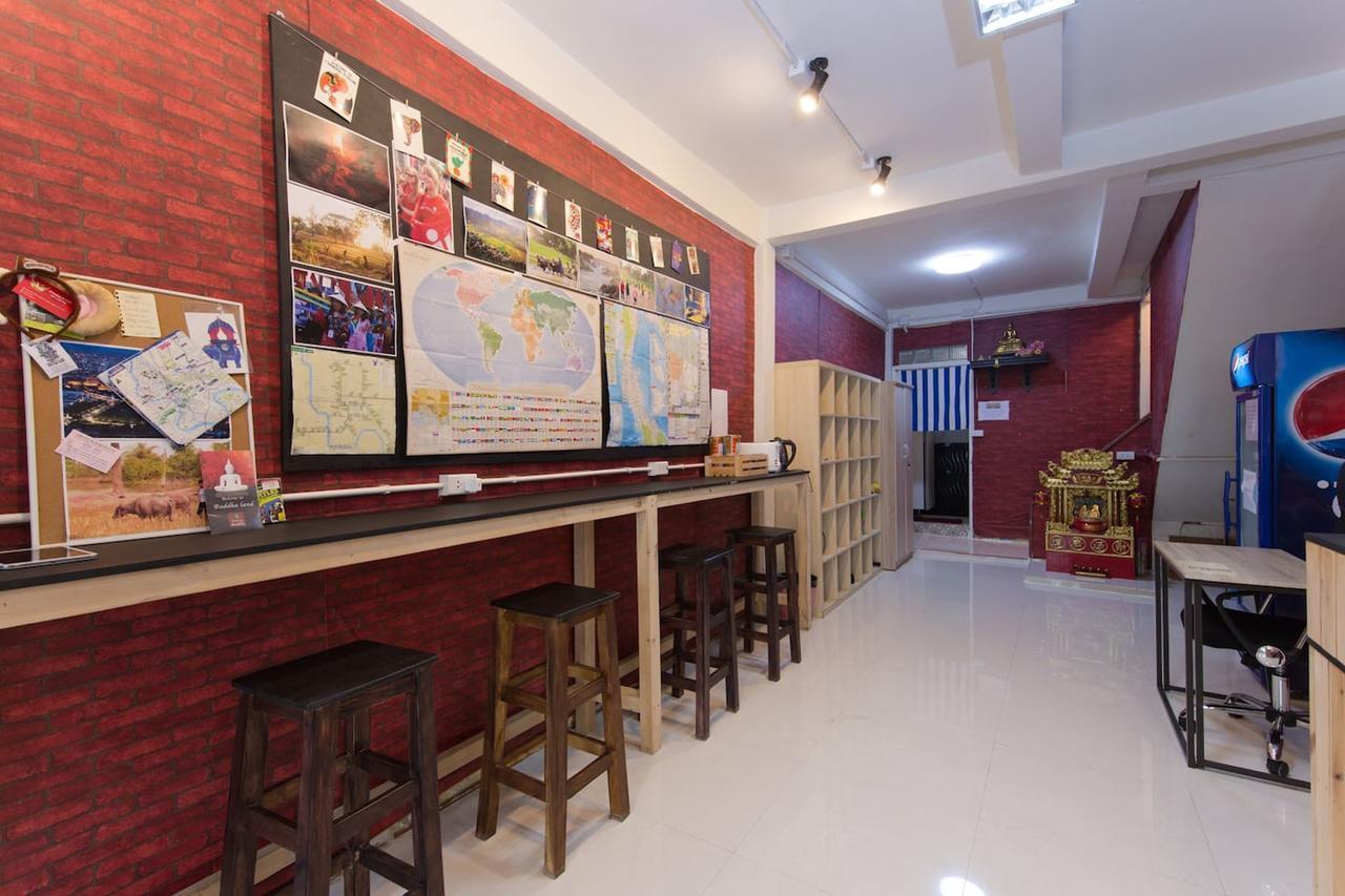 Mana Hostel 방콕 외부 사진